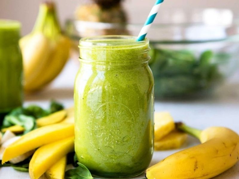 Sinh tố rau xanh từ cải bó xôi là món chị em nhất định phải thử. (Ảnh: Nguồn Internet)