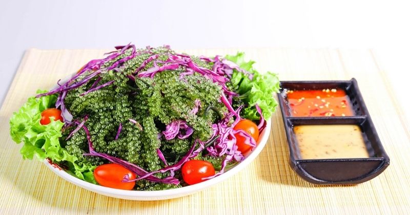 Salad rong nho rau củ sốt mè rang (Ảnh: Sưu tầm Internet)
