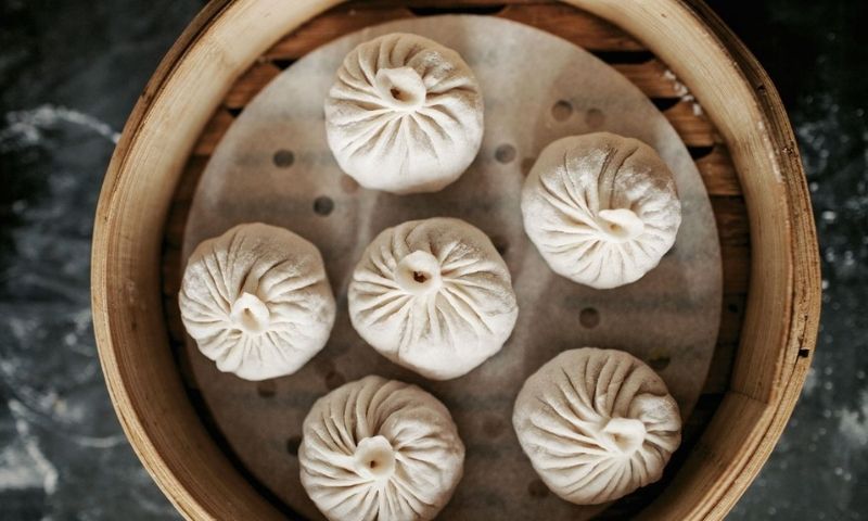 Sau sinh ăn sáng món gì? Bánh bao. (Ảnh: Nguồn Internet)