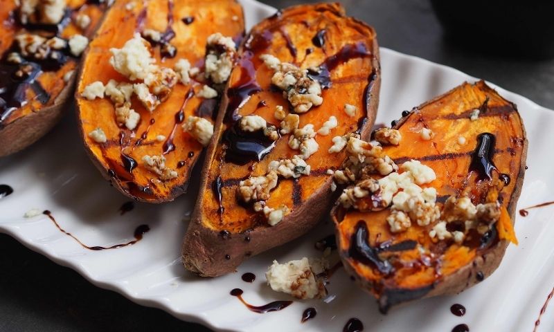 Khoai lang nướng. (Ảnh: Nguồn Internet)