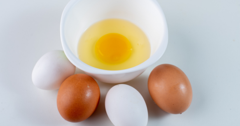 Tác dụng của lòng trắng trứng đối với mẹ sau sinh (Ảnh: Sưu tầm Internet)