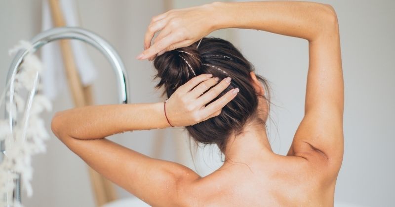 Sau sinh bao lâu thì được tắm gội? (Ảnh: Sưu tầm Internet)