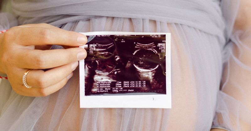 Quan hệ tình dục sau sinh vẫn có thể mang thai (Ảnh: Sưu tầm Internet)