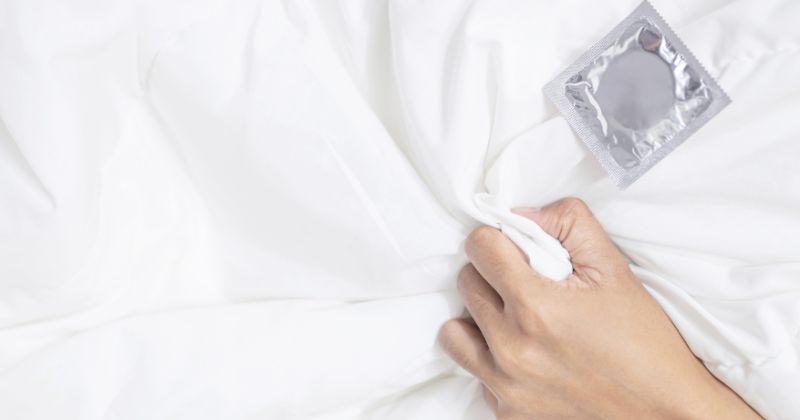 Ba mẹ hãy chọn tư thế yêu phù hợp (Ảnh: Sưu tầm Internet)