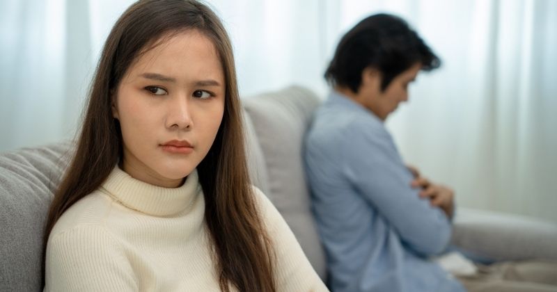 Mẹ sẽ sợ quan hệ khi gần gũi chồng quá sớm (Ảnh: Sưu tầm Internet)