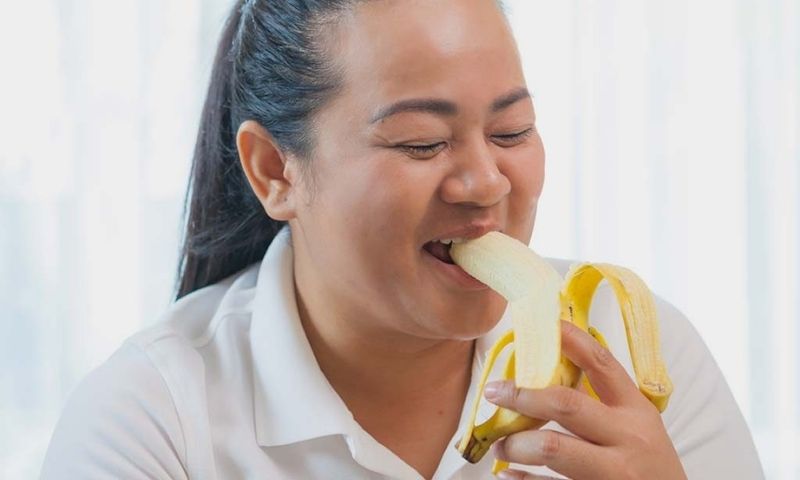 Mẹ sau sinh ăn chuối giúp tăng cường dinh dưỡng và sức đề kháng cho cơ thể. (Ảnh: Nguồn Internet)