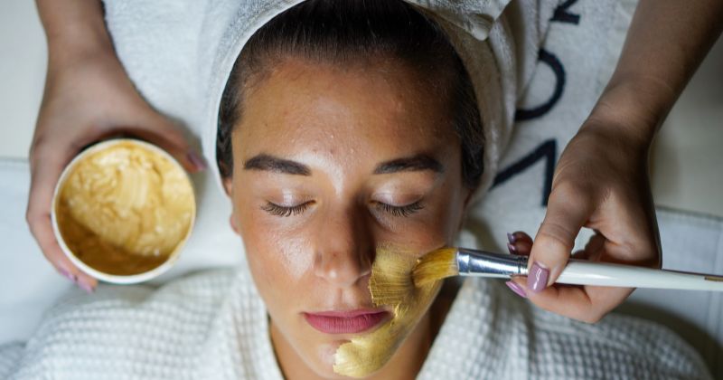 Nghệ mật ong có tác dụng làm đẹp da hiệu quả (Ảnh: Sưu tầm Internet)