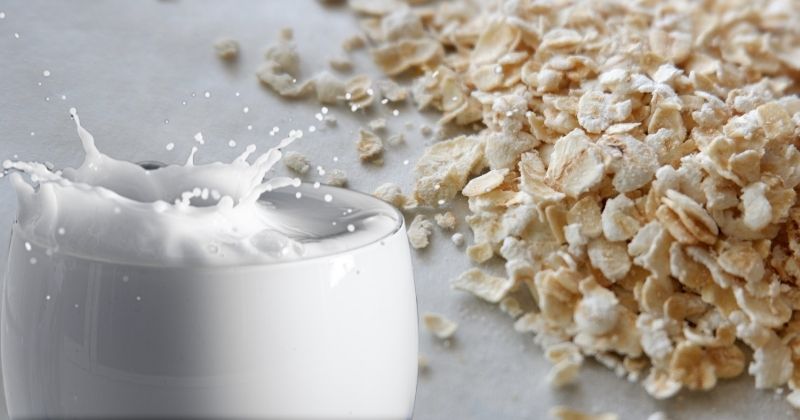 Bột yến mạch kết hợp sữa tươi không đường chăm sóc da hiệu quả (Ảnh: Sưu tầm Internet)