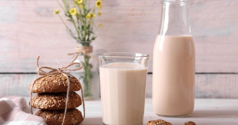 Mẹ sẽ bị mất ngủ nếu uống nhiều sữa socola (Ảnh: Sưu tầm Internet)