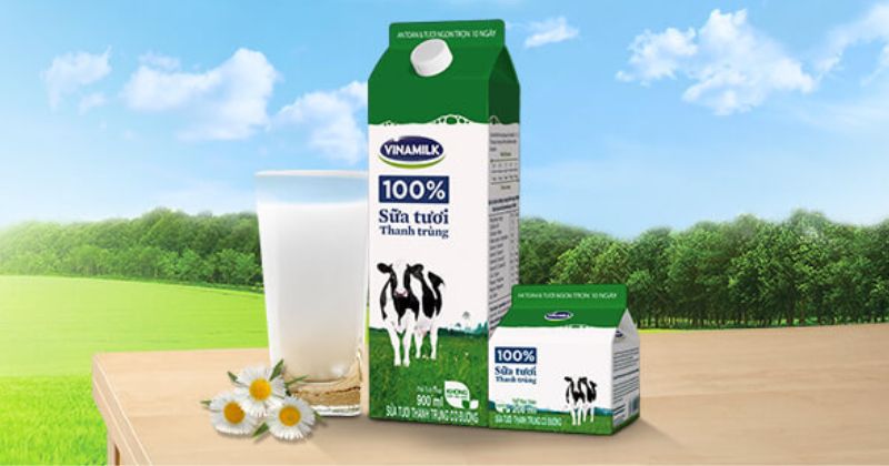 Mẹ sau sinh uống sữa tươi tốt cho sức khỏe (Ảnh: Sưu tầm Internet)