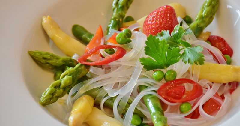 Carbs rất quan trọng đối với sự phát triển của sức khỏe. (Ảnh: Sưu tầm Internet)