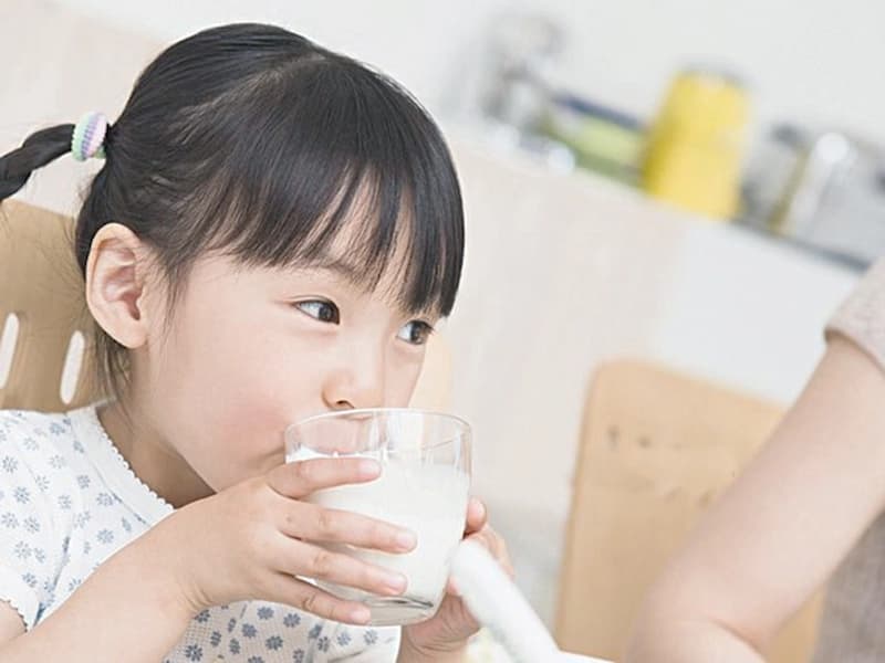Sữa dinh dưỡng giúp con cải thiện chiều cao hiệu quả. (Ảnh: Internet)