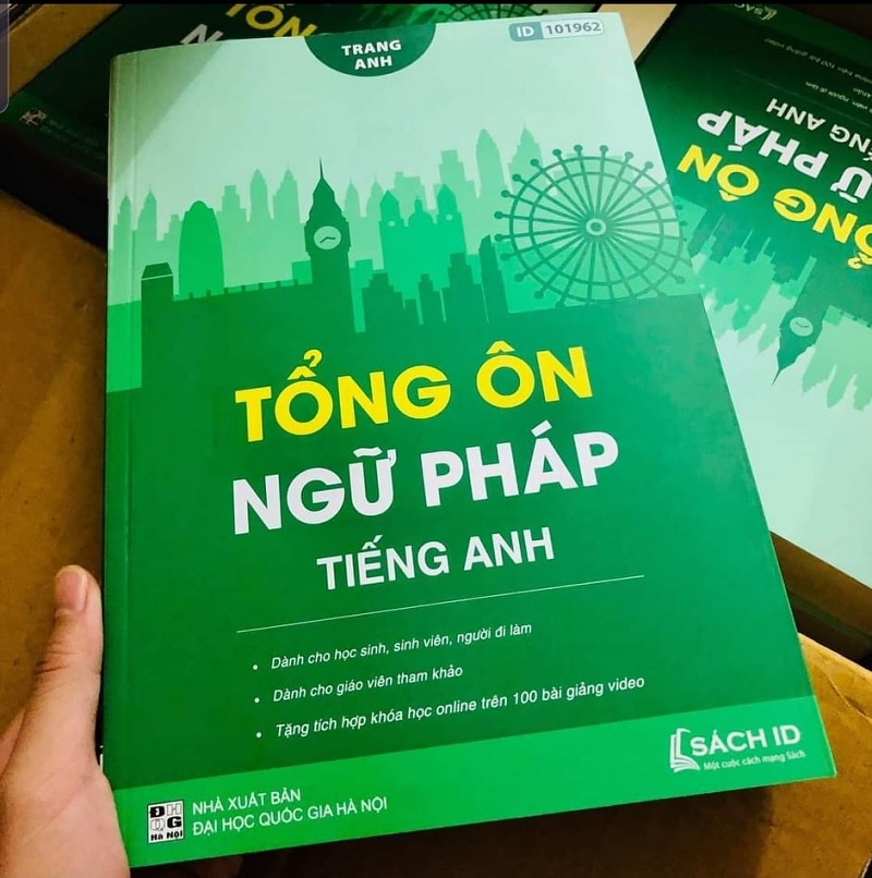 Tổng ôn ngữ pháp Tiếng Anh cô Trang Anh - Sách luyện thi THPT Quốc gia môn tiếng Anh. (Ảnh: Sưu tầm internet)