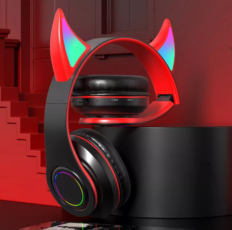 Valeriee là lựa chọn tuyệt vời khi bạn tìm tai nghe cho bé học tiếng Anh ở nhà. (Ảnh: Sưu tầm Internet)