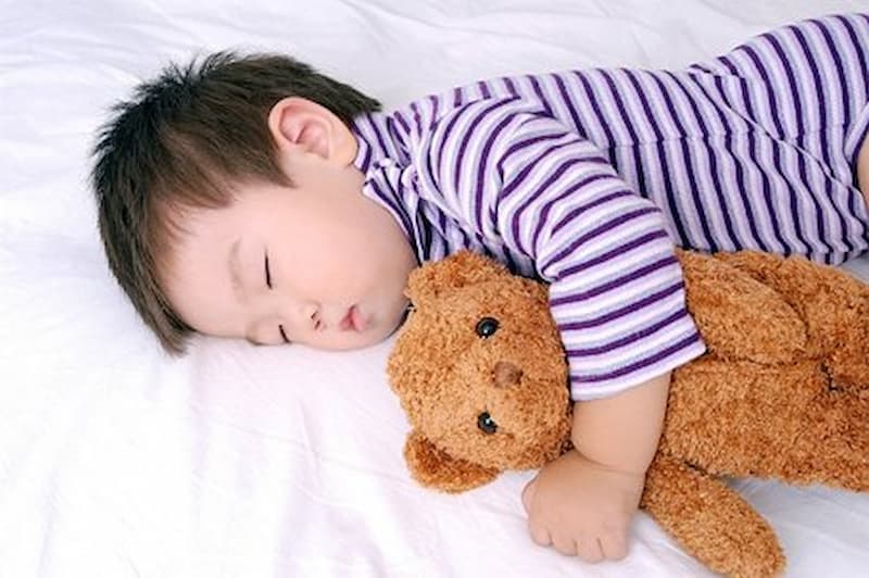 Cách Tập Cho Bé Ngủ Riêng - Bí Quyết Đơn Giản Cho Mẹ Và Bé