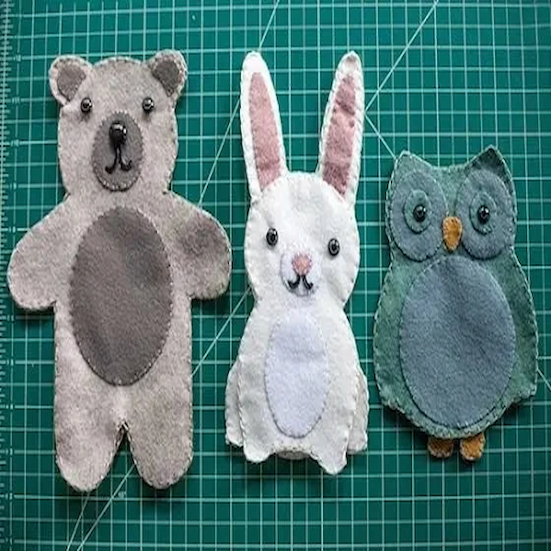 Búp bê hình thú tự may. (Ảnh: Congdonghandmade.net)