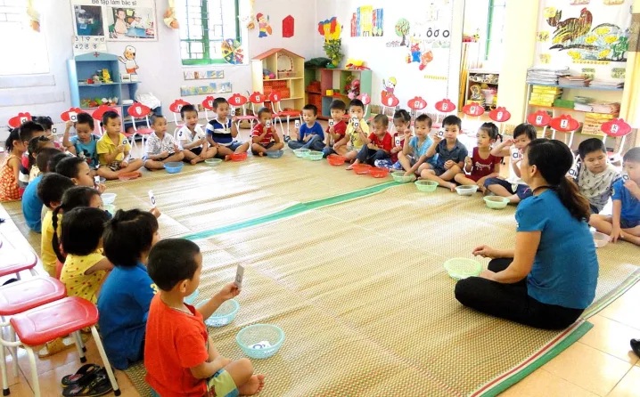 Không phải đối tượng nào cũng được nhập học trường công lập (Ảnh: Sưu tầm internet)