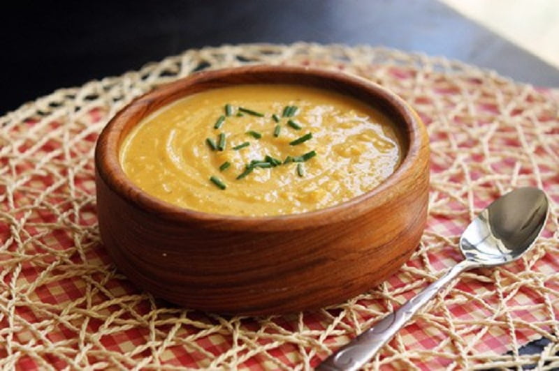 Súp khoai tây thịt băm là một trong món ăn dặm kiểu nhật cho bé 6 tháng. (Ảnh: Tieudung.vn)