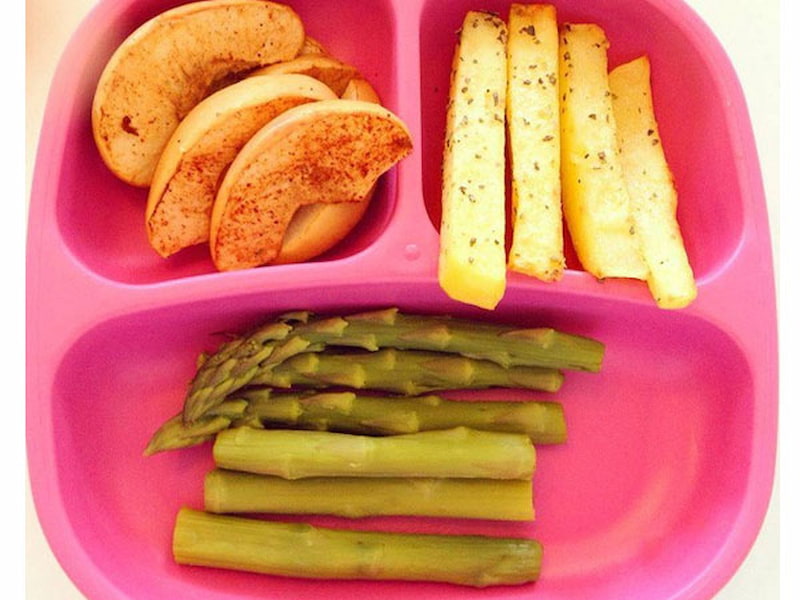 [Gợi ý] Những thực đơn ăn dặm BLW cho bé 12 tháng tuổi. (Ảnh: Sưu tầm Internet)