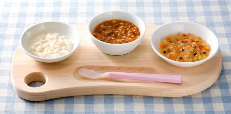 Cân đối hàm lượng dưỡng chất cho bé mỗi ngày. (Ảnh: sưu tầm internet)