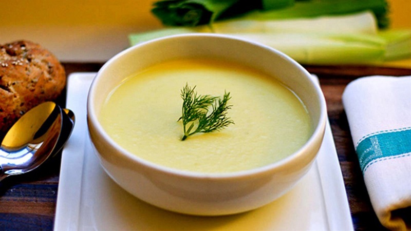 Súp khoai tây, cà rốt, ngô ngọt. (Ảnh: Sưu tầm Internet)