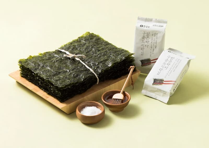 Gợi ý 10+ thực đơn ăn dặm rong biển cho bé. (Ảnh: Sưu tầm Internet)