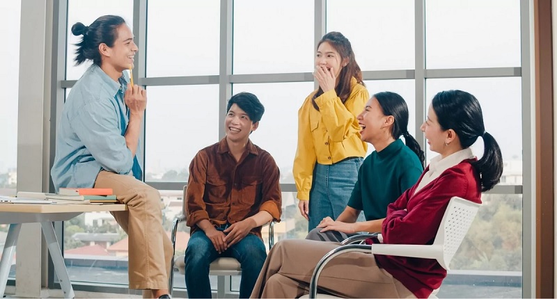 Luyện tập nhiều để nâng cao kỹ năng giao tiếp về chủ đề nghề nghiệp trong tiếng Anh. (ảnh: Sưu tầm internet)