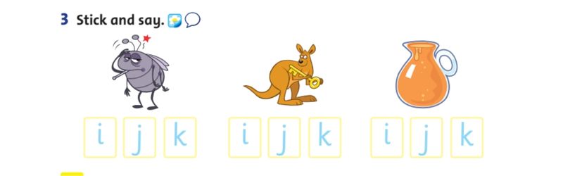 Hoạt động 3 Stick and say lesson 3 Tiếng Anh lớp 1 unit 4 They're bears. (Ảnh: Chụp màn hình SGK)