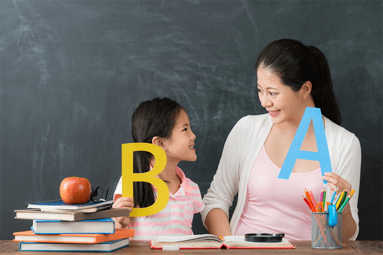 Đảm bảo con nắm vững kiến thức môn tiếng Việt cơ bản. (Ảnh: Internet)