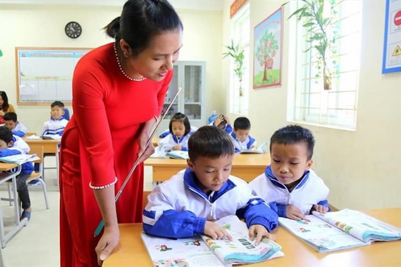 Tổ chức trò chơi trong giờ học rất cần thiết đối với học sinh lớp 4. (Ảnh: Internet)