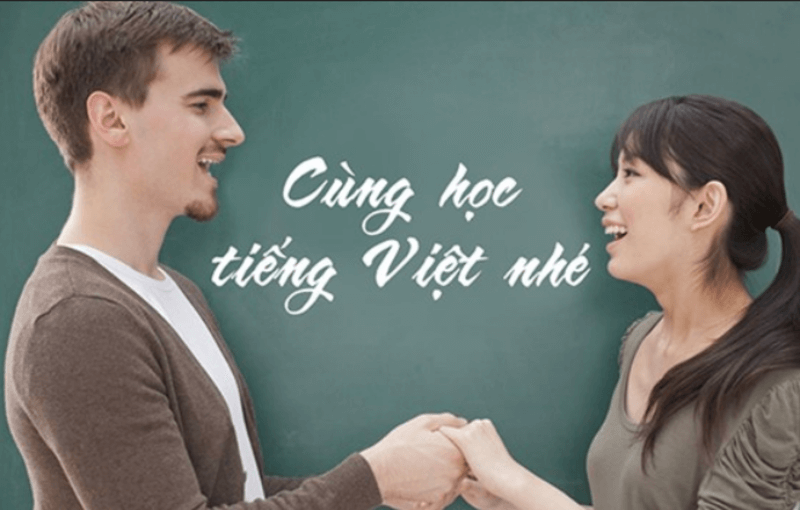 Hãy tạo cơ hội giao tiếp với người Việt nhiều hơn. (Ảnh: Sưu tầm internet)