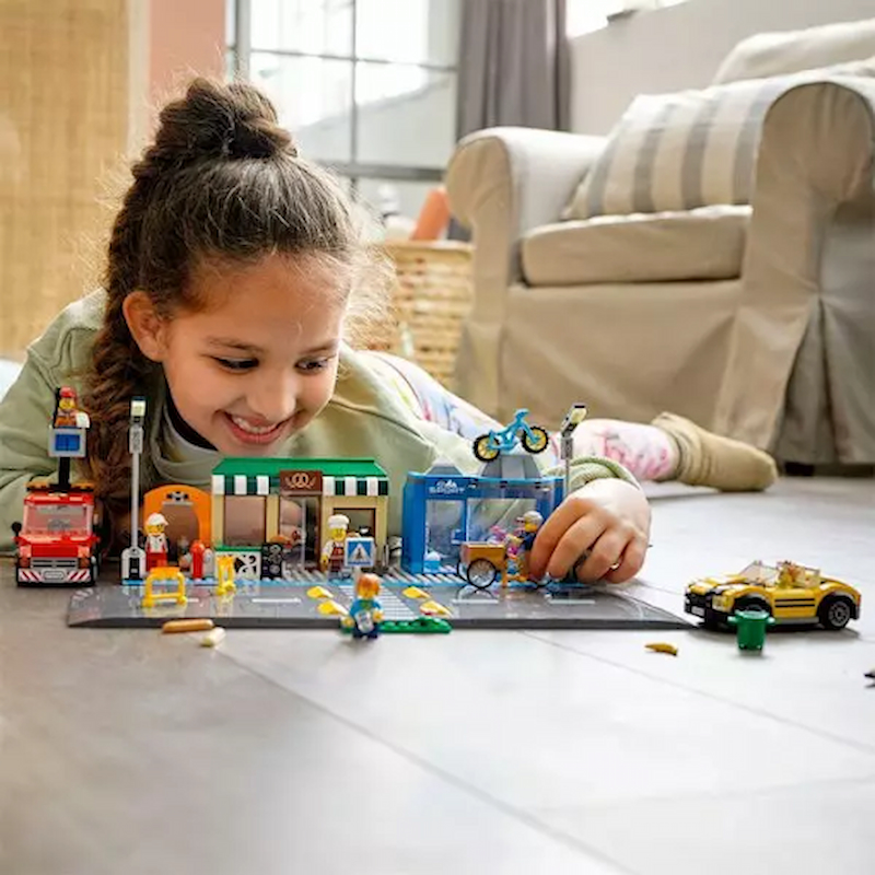 Các tiêu chí khi lựa chọn đồ chơi thông minh cho bé. (Ảnh: Makeblock.com.vn)