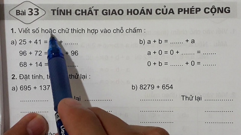 Cùng bé thực hành thường xuyên là điều quan trọng. (Ảnh: Sưu tầm internet)