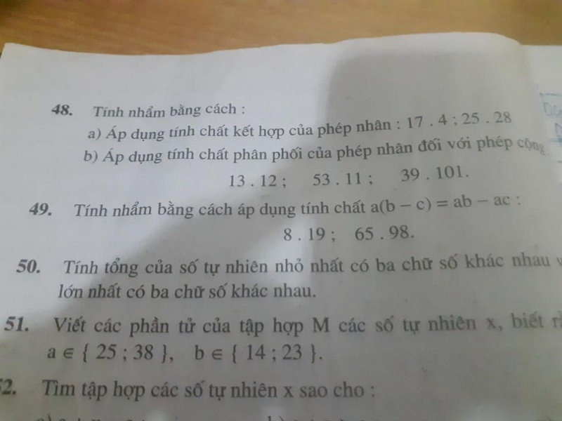 Bố mẹ cần cùng bé làm bài tập, luyện tập nhiều hơn. (Ảnh: sưu tầm internet)