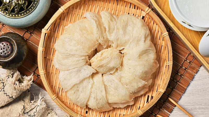 Tổ yến có chất dinh dưỡng gì? (Ảnh: Sưu tầm Internet)