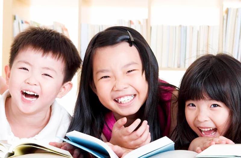 Tăng tính linh hoạt hơn khi bé được học toán bằng tiếng Anh. (Ảnh: Internet)