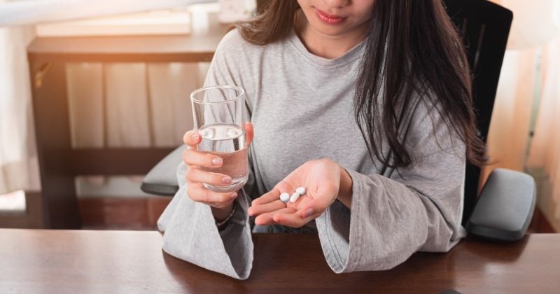 Điều trị bệnh tâm lý bằng thuốc (Ảnh: Sưu tầm Internet)