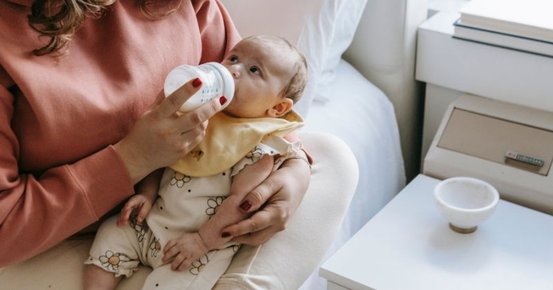 Do bé ăn quá no (Ảnh: Sưu tầm Internet)