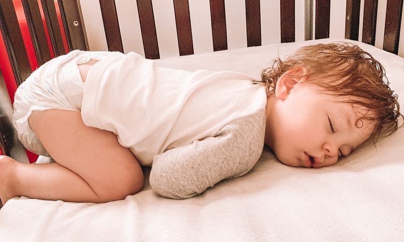 Nhịp thở bình thường của trẻ 1 tuổi khoảng từ 24 - 30 nhịp/phút (Ảnh: Sưu tầm Internet)