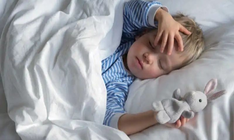 Nên rèn luyện các thói quen ngủ còn nhỏ ngay từ khi nhỏ