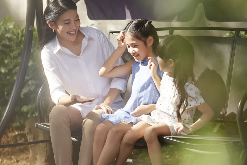 Dạy trẻ đặt câu hỏi khi bản thân không hiểu. (ảnh: sưu tầm internet)