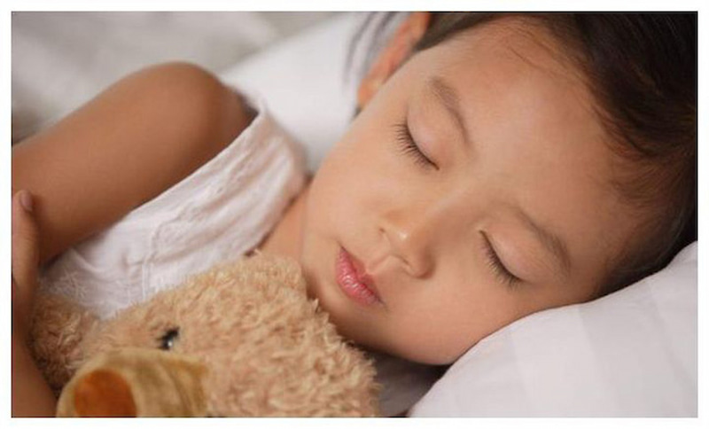 Tình trạng nôn ở trẻ về lâu dài sẽ ảnh hưởng tới sự phát triển của con. (Ảnh: Sưu tầm Internet)