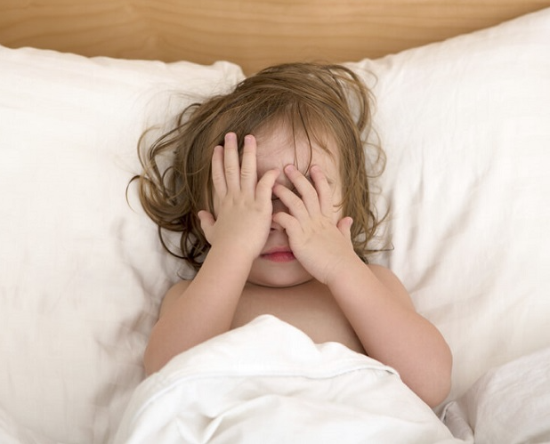 Nhiều trẻ bị chứng Rối loạn lo âu khi ngủ. (Ảnh: Sưu tầm internet)