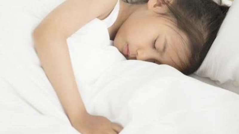 Làm thế nào để khắc phục tình trạng trẻ ngủ hay khóc đêm. (ảnh: sưu tầm internet)