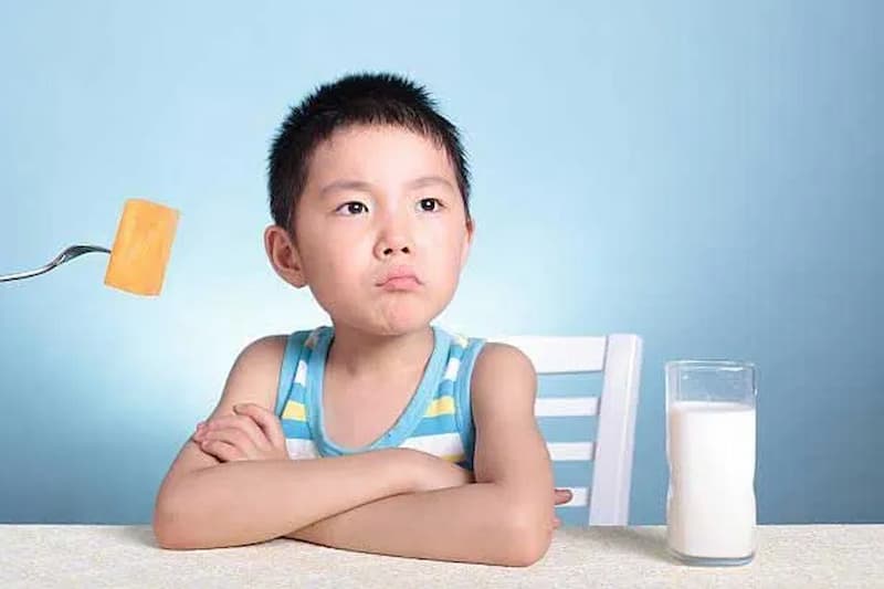 Tình trạng thiếu cân ở trẻ 7 tuổi. (Ảnh: Internet)