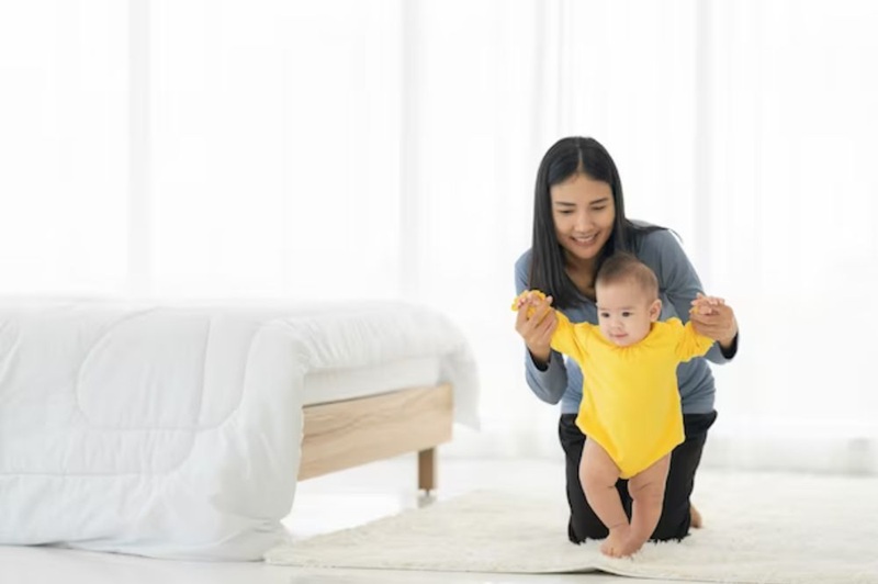 Ba mẹ cần đồng hành để cùng con phát triển toàn diện (Ảnh: Sưu tầm internet)