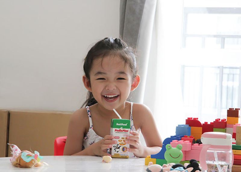 Thành phần sữa bột tốt cho sự phát triển của trẻ. (Ảnh: Internet)