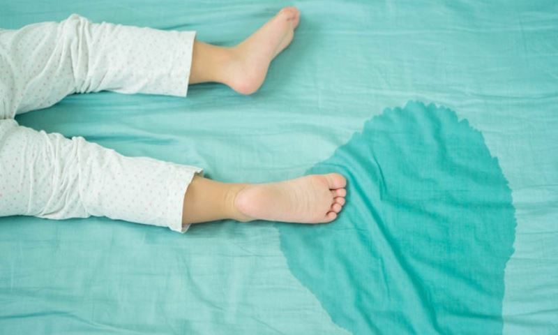 Các tình trạng đái dầm của trẻ. (Ảnh: Internet)