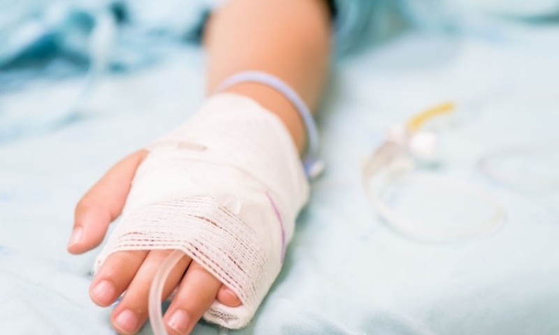 Hướng dẫn các cách sơ cứu ban đầu khi trẻ bị bỏng nước sôi (Nguồn: Sưu tầm Internet)