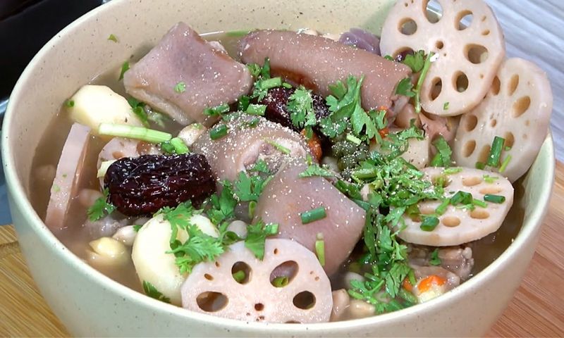 Món ngon không thể bỏ qua cho trẻ bị chảy máu cam. (Ảnh: Nguồn Internet)